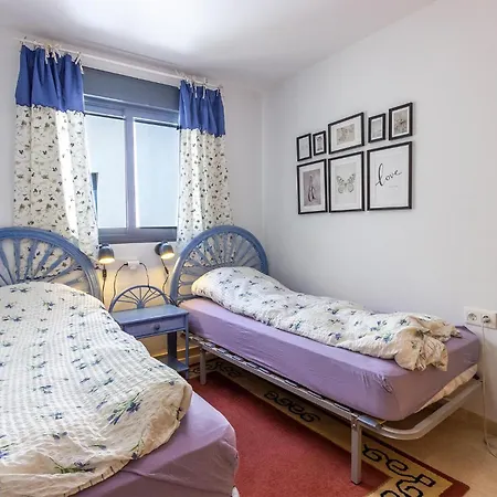Apartment Lovely In With Kitchenette *